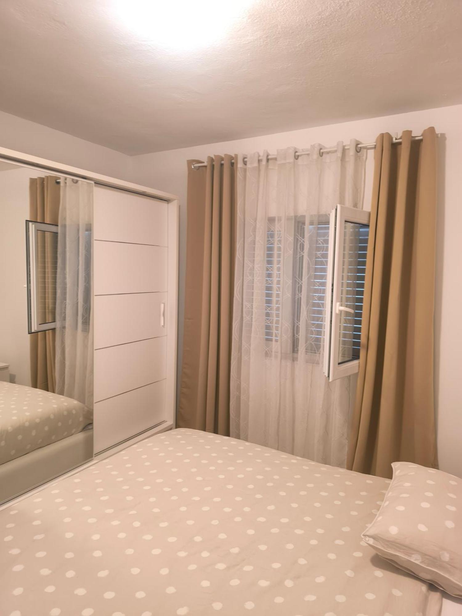 Apartman Rex Svinisce Oda fotoğraf