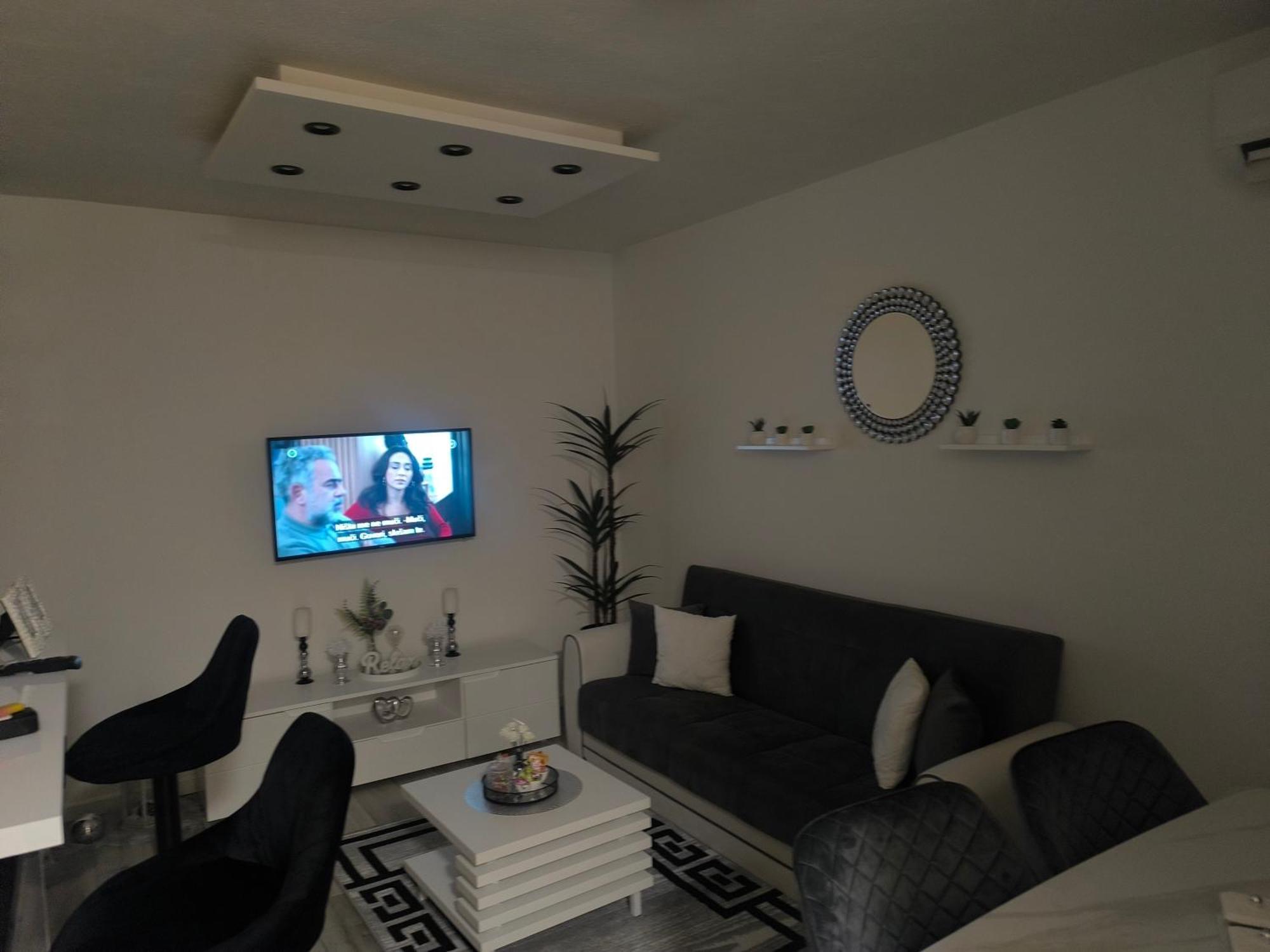 Apartman Rex Svinisce Dış mekan fotoğraf